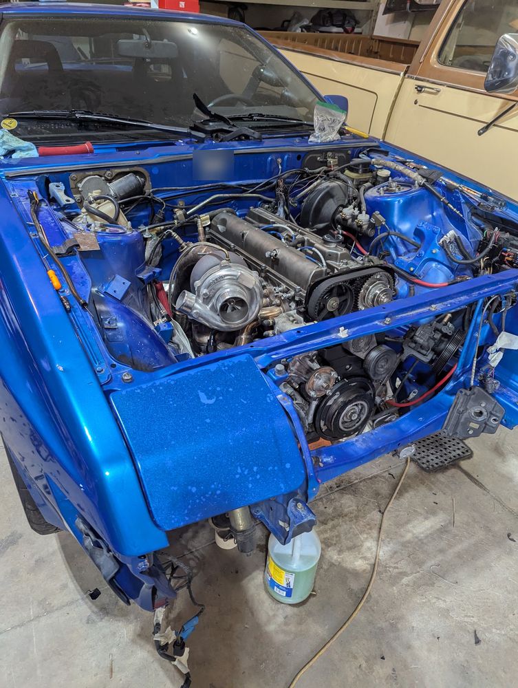 2JZ-GTE engine with turbo installed in the Conquest engine bay