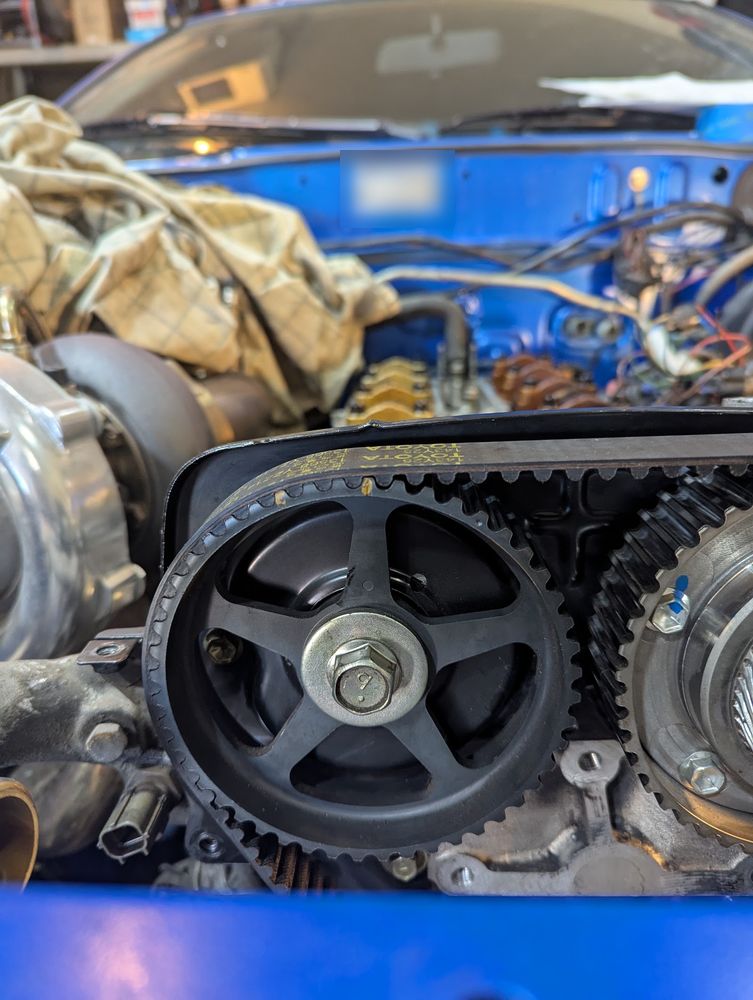 Timing belt and cam gear on the 2JZ-GTE in the Conquest